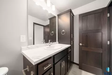 6745 W Viola Ct, Sioux Falls, SD 57107 photo 15