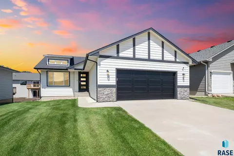 6745 W Viola Ct, Sioux Falls, SD 57107 photo 38