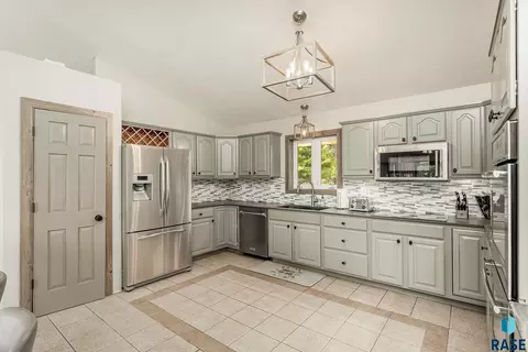 25982 478th Ave, Brandon, SD 57005 photo 6