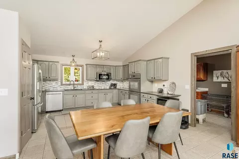 25982 478th Ave, Brandon, SD 57005 photo 5