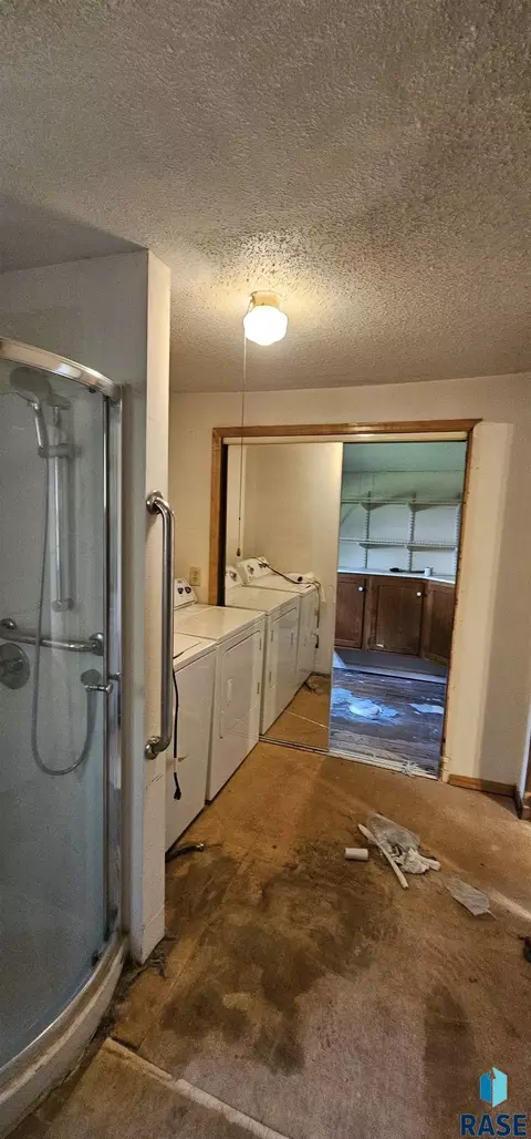 579 W 1st Ave, Parker, SD 57053 photo 11