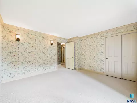 1004 E Tomar Rd, Sioux Falls, SD 57105 photo 30
