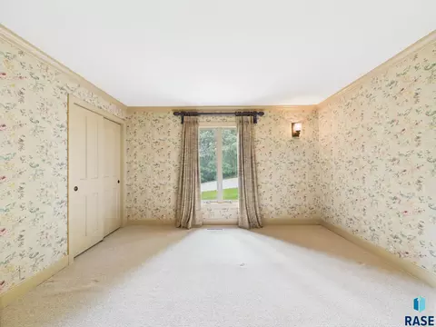 1004 E Tomar Rd, Sioux Falls, SD 57105 photo 29