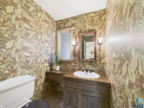 1004 E Tomar Rd, Sioux Falls, SD 57105 photo 28
