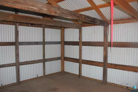 304 E Main St, Woonsocket, SD 57385 photo 31