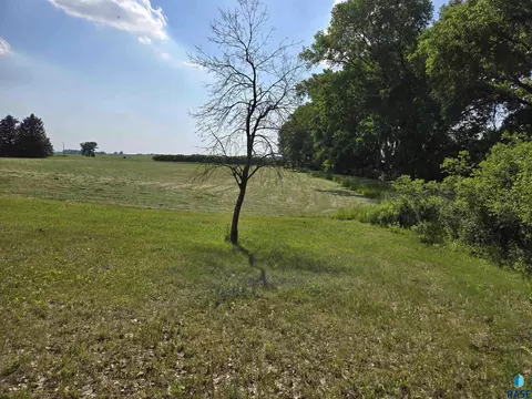 Ellis Rd, Sioux Falls, SD 57107 photo 9