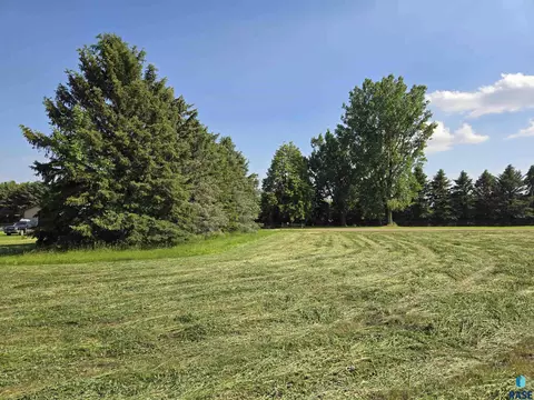 Ellis Rd, Sioux Falls, SD 57107 photo 6