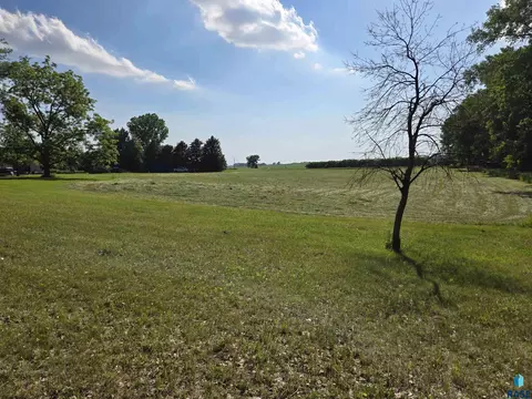 Ellis Rd, Sioux Falls, SD 57107 photo 11