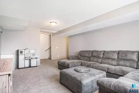 5109 S Carrick Ave, Sioux Falls, SD 57106 photo 17