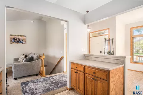 5109 S Carrick Ave, Sioux Falls, SD 57106 photo 7