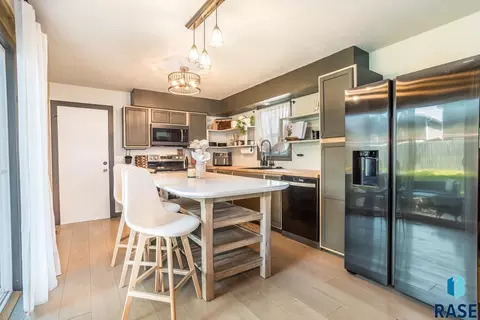 705 S Stephen Ave, Sioux Falls, SD 57103 photo 11