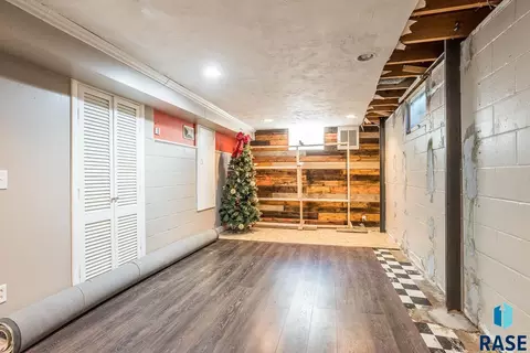 705 S Stephen Ave, Sioux Falls, SD 57103 photo 16