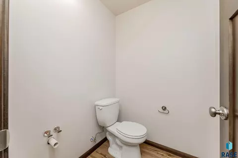 6138 S Bison Pl, Sioux Falls, SD 57108 photo 12