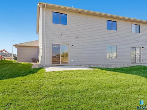6138 S Bison Pl, Sioux Falls, SD 57108 photo 24