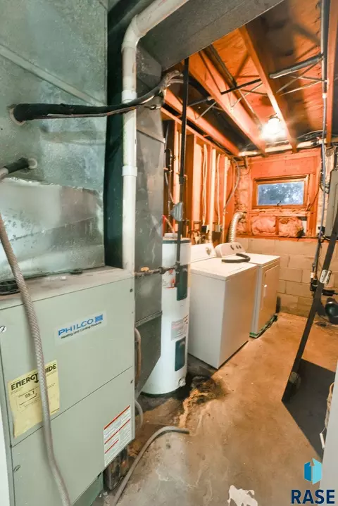 401 E 4th St, Hartford, SD 57033 photo 58