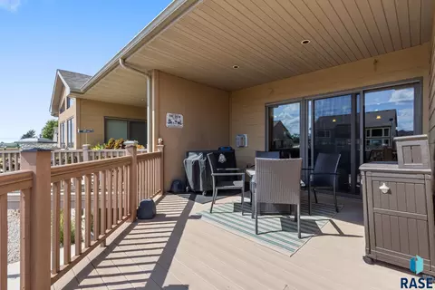 6019 Sunset Blvd, Madison, SD 57042 photo 8