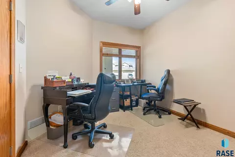 6019 Sunset Blvd, Madison, SD 57042 photo 29