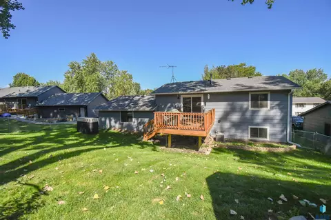 2005 E Tracy Ln, Sioux Falls, SD 57103 photo 37