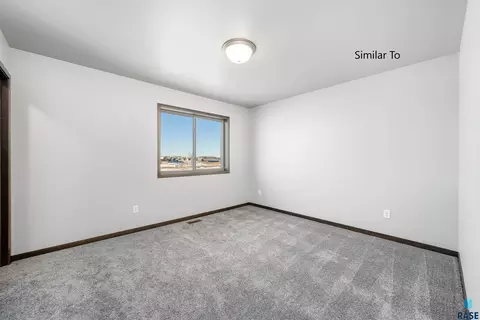 6130 S Bison Pl, Sioux Falls, SD 57108 photo 17