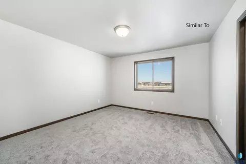 6130 S Bison Pl, Sioux Falls, SD 57108 photo 18