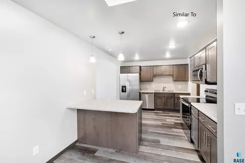 6130 S Bison Pl, Sioux Falls, SD 57108 photo 7