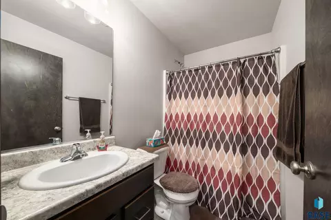 6702 W Gresford Pl, Sioux Falls, SD 57106 photo 15