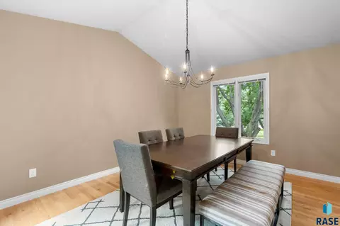 3808 E Marson Dr, Sioux Falls, SD 57103 photo 9