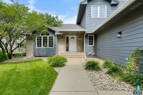 3808 E Marson Dr, Sioux Falls, SD 57103 photo 3