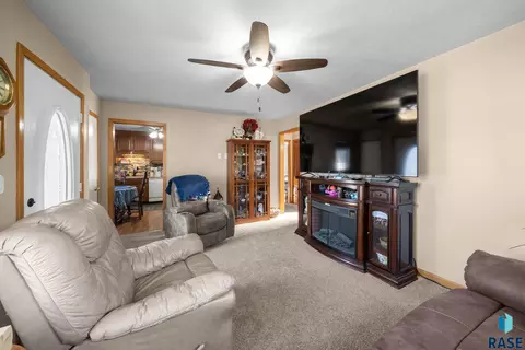 2115 E Austin St, Sioux Falls, SD 57103 photo 7