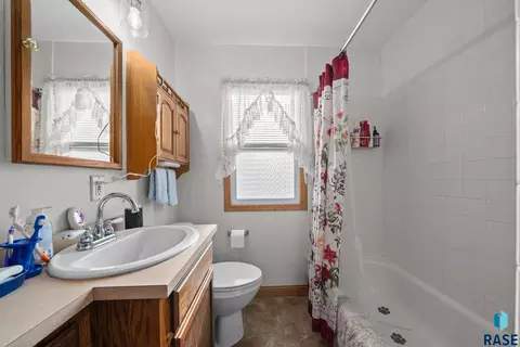2115 E Austin St, Sioux Falls, SD 57103 photo 11