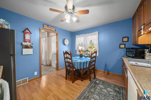 2115 E Austin St, Sioux Falls, SD 57103 photo 5