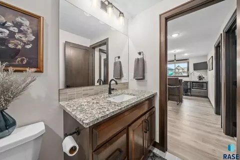 6723 E 45th St, Sioux Falls, SD 57110 photo 24