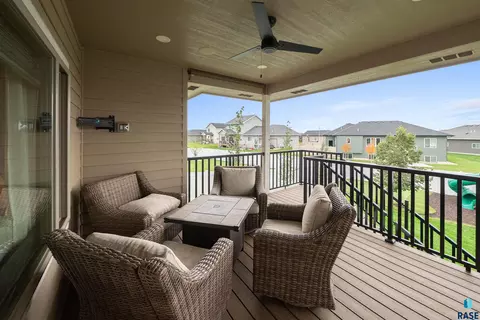 6723 E 45th St, Sioux Falls, SD 57110 photo 32