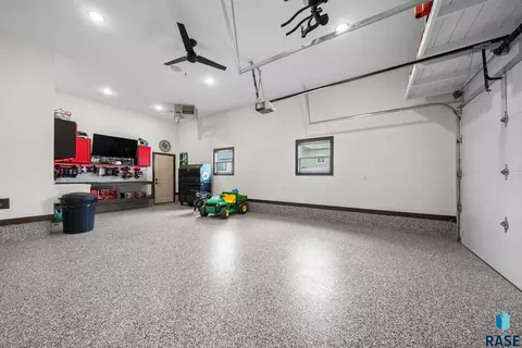 6723 E 45th St, Sioux Falls, SD 57110 photo 40