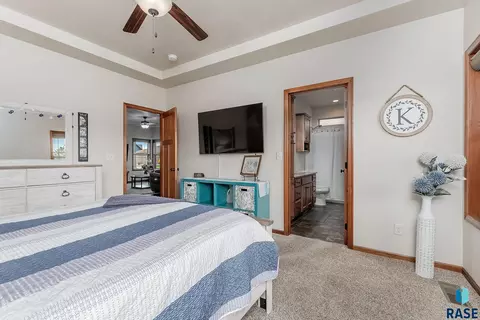 5004 E 62nd St, Sioux Falls, SD 57108 photo 11