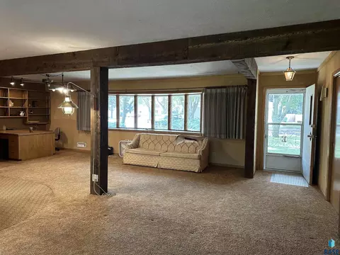 824 S Walnut St, Freeman, SD 57029 photo 24
