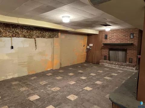 824 S Walnut St, Freeman, SD 57029 photo 60
