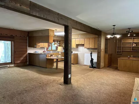 824 S Walnut St, Freeman, SD 57029 photo 20
