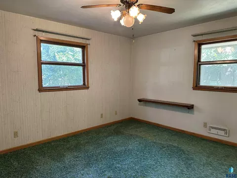 824 S Walnut St, Freeman, SD 57029 photo 42