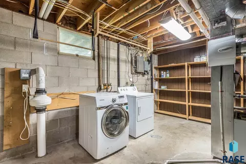 4412 E 20th St, Sioux Falls, SD 57103 photo 21