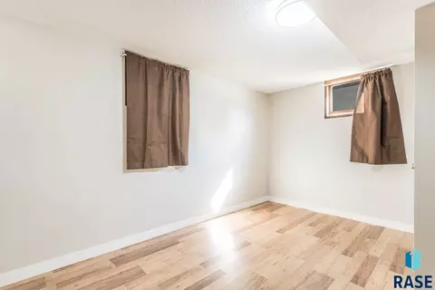 4412 E 20th St, Sioux Falls, SD 57103 photo 20