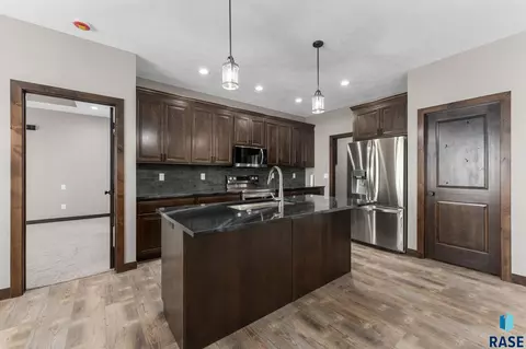 302 W 17th St, Dell Rapids, SD 57022 photo 12