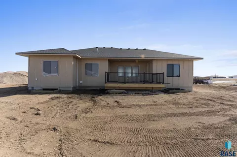 302 W 17th St, Dell Rapids, SD 57022 photo 5