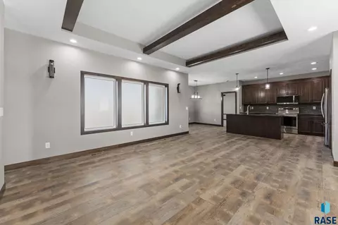 302 W 17th St, Dell Rapids, SD 57022 photo 8