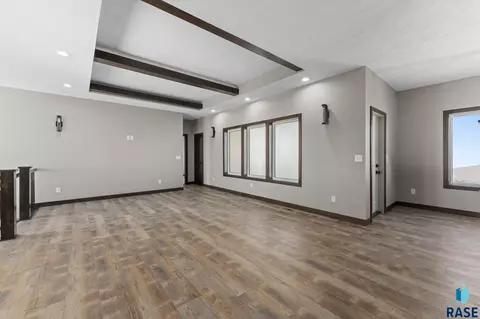 302 W 17th St, Dell Rapids, SD 57022 photo 10