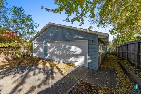1125 N Spring Ave, Sioux Falls, SD 57104 photo 6