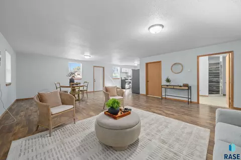 1125 N Spring Ave, Sioux Falls, SD 57104 photo 24