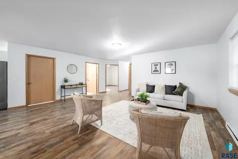 1125 N Spring Ave, Sioux Falls, SD 57104 photo 23