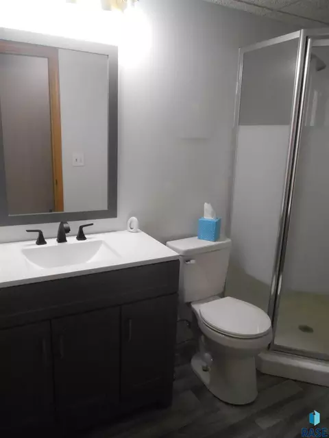 313 E 8th St, Crooks, SD 57020 photo 17
