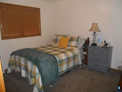 313 E 8th St, Crooks, SD 57020 photo 14